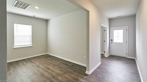 6472 Bellawood Dr, Trinity, NC 27370 photo 4
