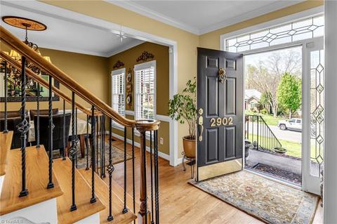 2902 Hackney Way, Jamestown, NC 27282 photo 9