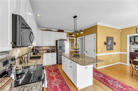 2902 Hackney Way, Jamestown, NC 27282 photo 15