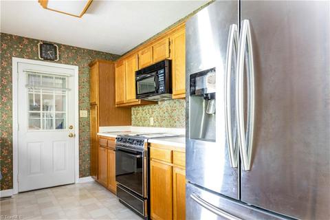 104 Birchwood Ct, Trinity, NC 27370 photo 5