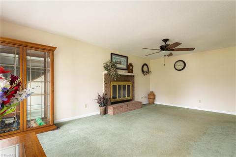 104 Birchwood Ct, Trinity, NC 27370 photo 3