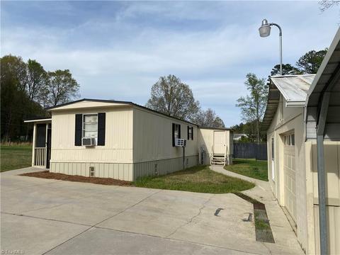 592 Farmer Rd, Denton, NC 27239 photo 4
