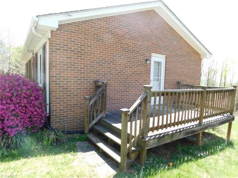 10027 W Pine St, Lowgap, NC 27024 photo 22