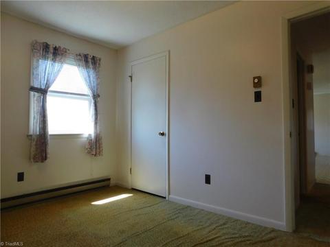 10027 W Pine St, Lowgap, NC 27024 photo 8