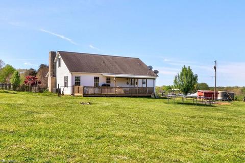 194 Edwards Rd, Harmony, NC 28634 photo 17