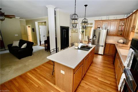 4354 Cedar Trail Ct, High Point, NC 27265 photo 9