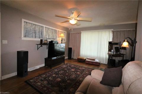 1122 Bridges Dr, High Point, NC 27262 photo 6