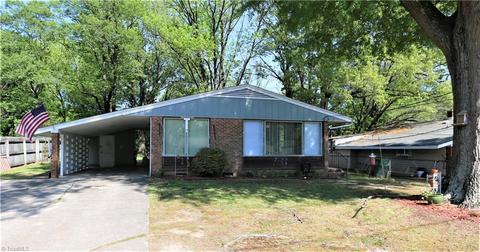 1122 Bridges Dr, High Point, NC 27262 photo 1