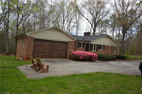 849 Old Camp Rd, Denton, NC 27239 photo 6