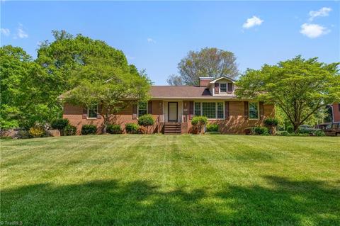 585 Drumheller Rd, Clemmons, NC 27012 photo 1
