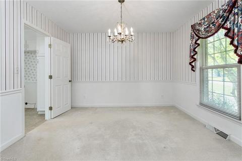 585 Drumheller Rd, Clemmons, NC 27012 photo 10