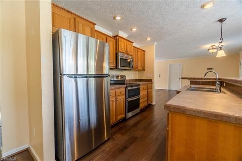 1376 Bradley Rd, Pinnacle, NC 27043 photo 14