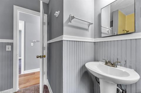 1504 Willard Ave, High Point, NC 27260 photo 15