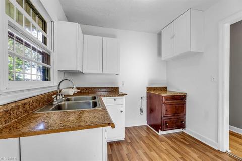 1504 Willard Ave, High Point, NC 27260 photo 14