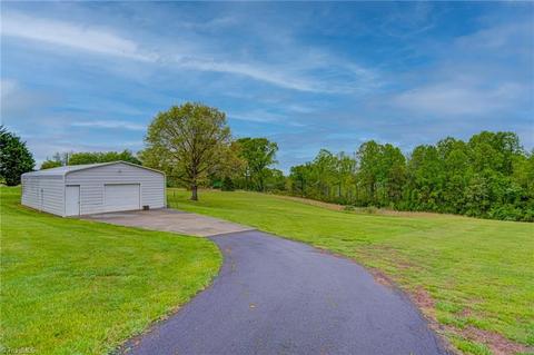 270 Springfield Rd, Pilot Mountain, NC 27041 photo 34
