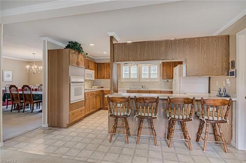 270 Springfield Rd, Pilot Mountain, NC 27041 photo 10