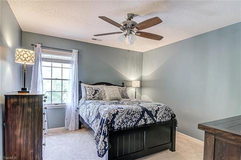 1123 Mapleview Ct, High Point, NC 27265 photo 30