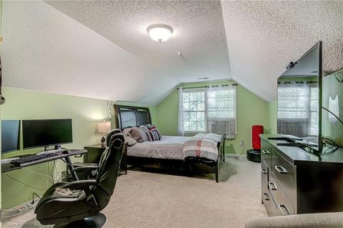 1123 Mapleview Ct, High Point, NC 27265 photo 27