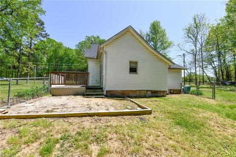 10257 Archdale Rd, Trinity, NC 27370 photo 5