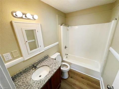 936 Forrest St, High Point, NC 27262 photo 15