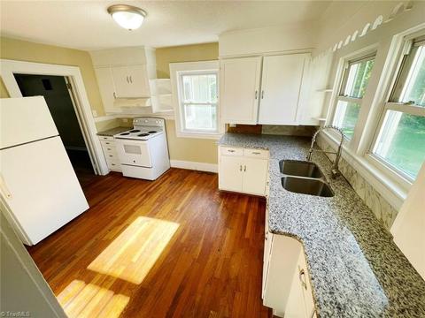 936 Forrest St, High Point, NC 27262 photo 10