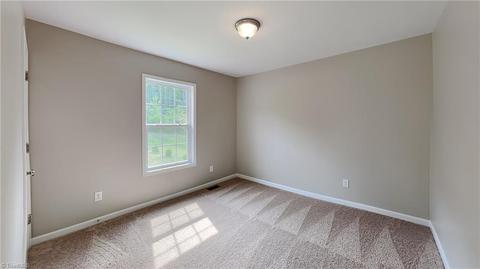 2464 Featherstone Ct, Trinity, NC 27370 photo 7