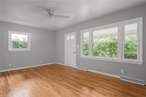 1008 Grant St, High Point, NC 27262 photo 9