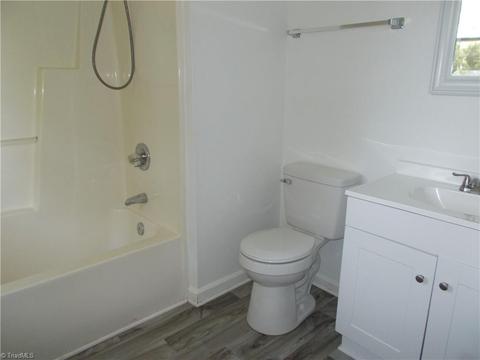 1600 Beaucrest Ave, High Point, NC 27265 photo 9