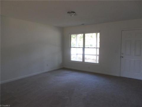1600 Beaucrest Ave, High Point, NC 27265 photo 3