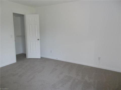 1600 Beaucrest Ave, High Point, NC 27265 photo 10