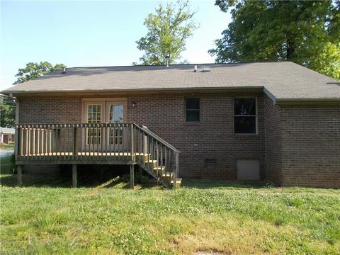 1600 Beaucrest Ave, High Point, NC 27265 photo 13