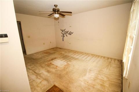 1356 Bailey Cir, High Point, NC 27262 photo 11