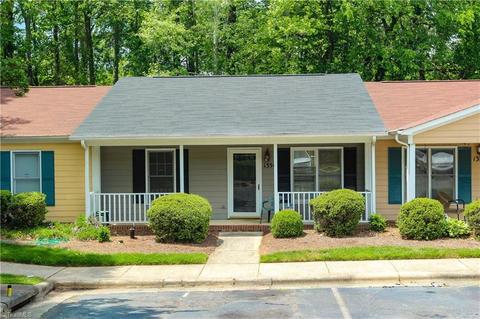 1356 Bailey Cir, High Point, NC 27262 photo 2
