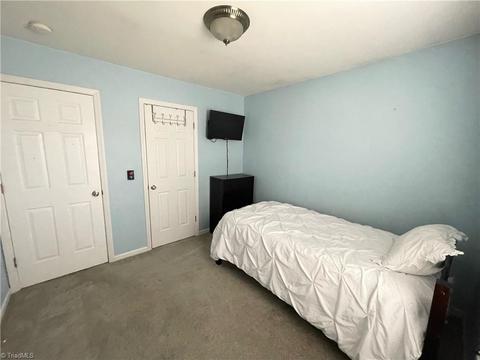 757 Younger Pl, High Point, NC 27265 photo 14