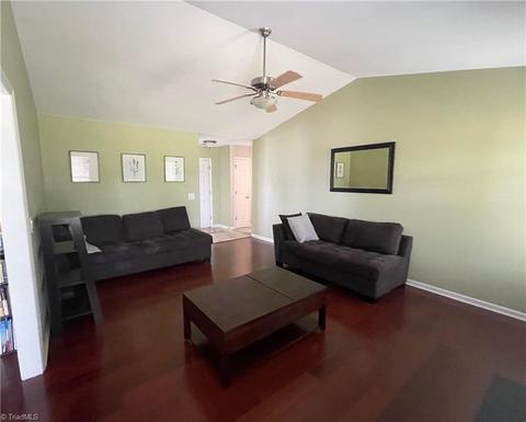 757 Younger Pl, High Point, NC 27265 photo 8
