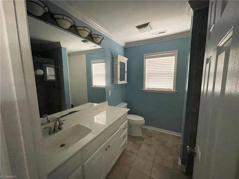 757 Younger Pl, High Point, NC 27265 photo 16