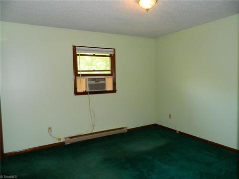 4142 Pointer Ln, Sophia, NC 27350 photo 15
