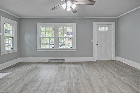 408 Forrest St, High Point, NC 27262 photo 4