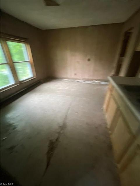 717 Gaines Ave, High Point, NC 27263 photo 11