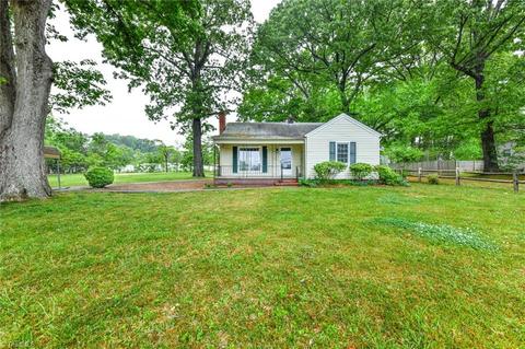 1603 Staley Rd, High Point, NC 27265 photo 1