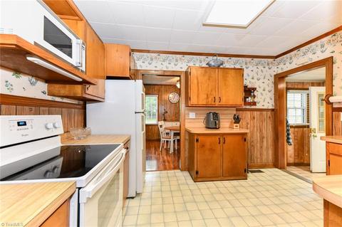 1603 Staley Rd, High Point, NC 27265 photo 8