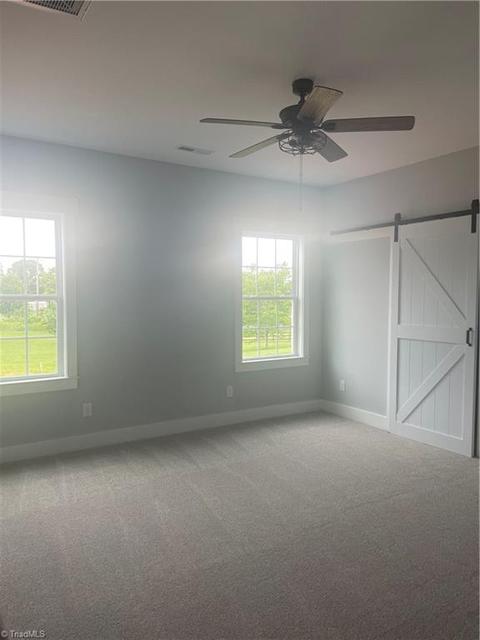 107 Mollie Rd, Harmony, NC 28634 photo 8