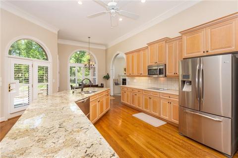 127 Willoughby Park Dr, High Point, NC 27265 photo 22