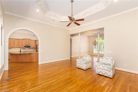 127 Willoughby Park Dr, High Point, NC 27265 photo 18