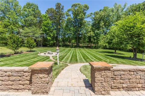127 Willoughby Park Dr, High Point, NC 27265 photo 43