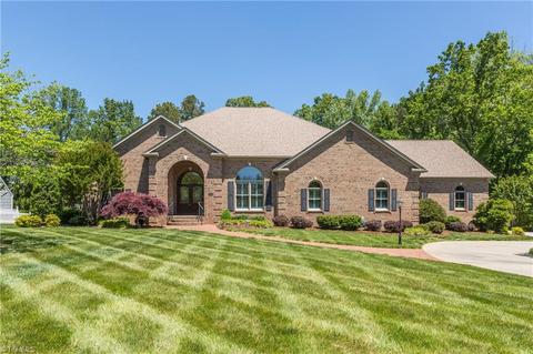 127 Willoughby Park Dr, High Point, NC 27265 photo 7