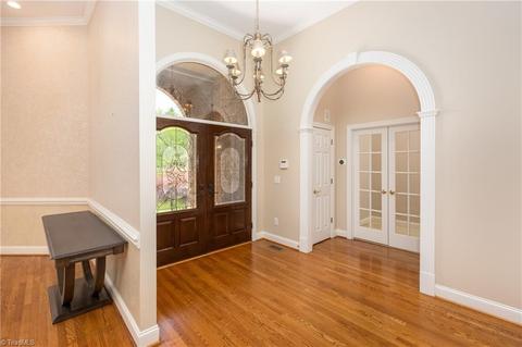 127 Willoughby Park Dr, High Point, NC 27265 photo 9