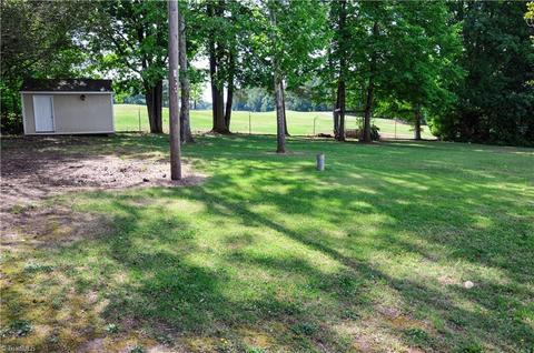 4838 Colonial Cir, Trinity, NC 27370 photo 37