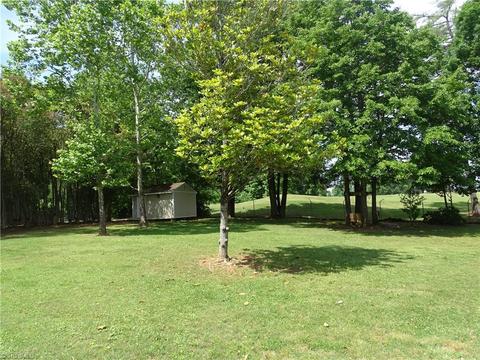 4838 Colonial Cir, Trinity, NC 27370 photo 46