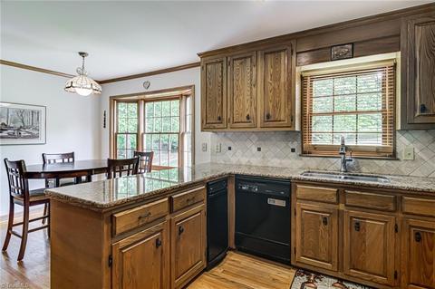 3405 Donegal Dr, Clemmons, NC 27012 photo 17